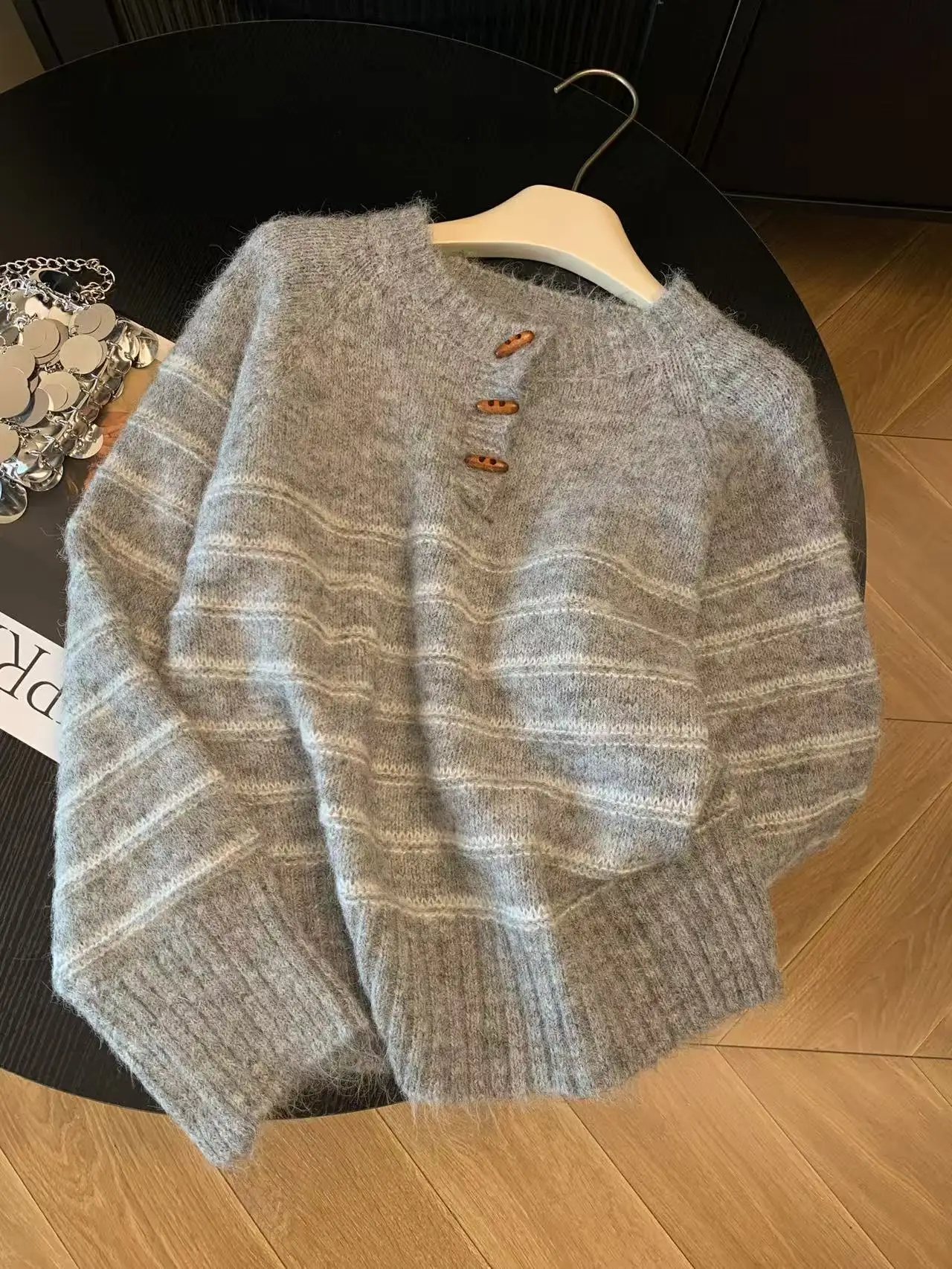 Autumn Winter Women's Striped  - Embroidery Origin ulasan dan harga