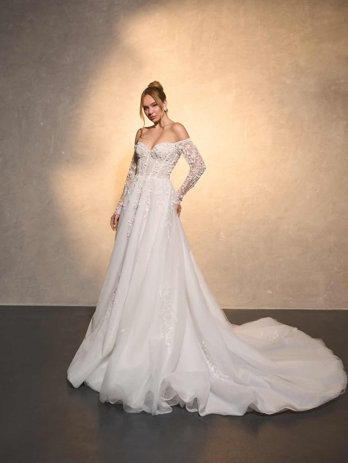 Elegant Wedding Dress A-Line L - Embroidery Online Design ulasan dan harga