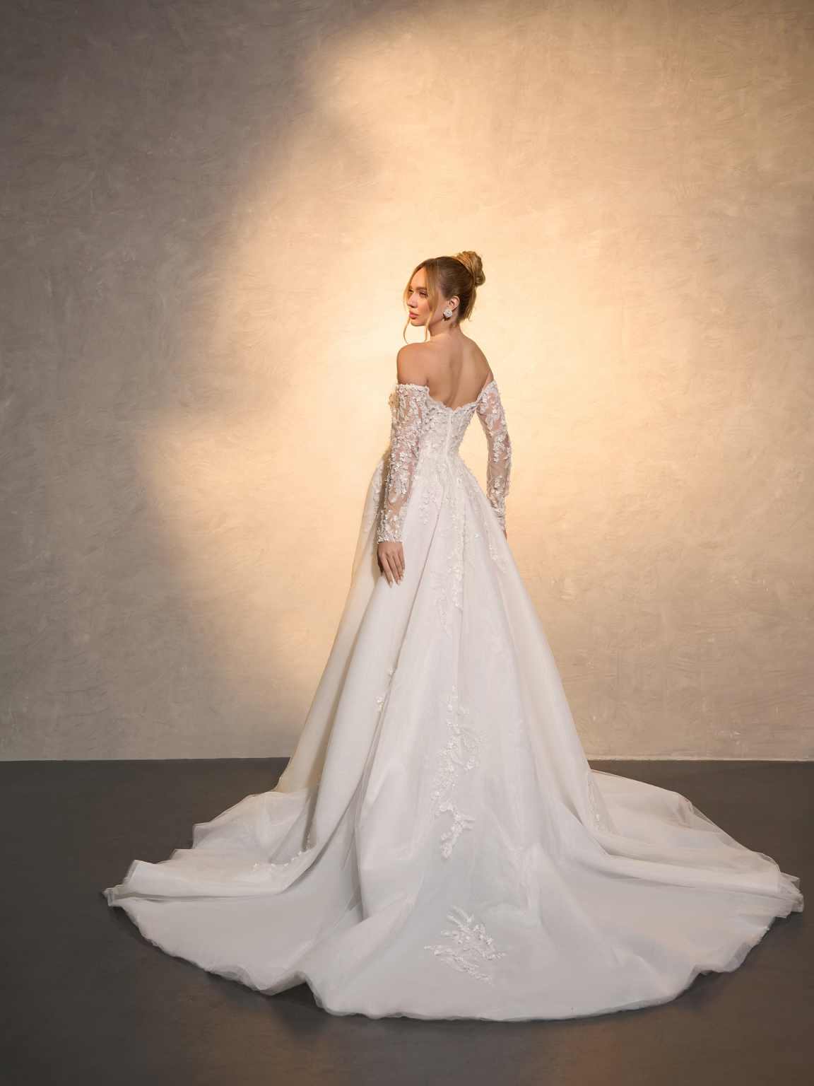Elegant Wedding Dress A-Line L - Embroidery Online Design ulasan dan harga