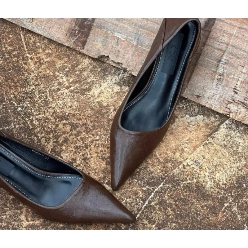 2024 Women Sexy High Heels Bur - Embroidery Flat Shoes ulasan dan harga