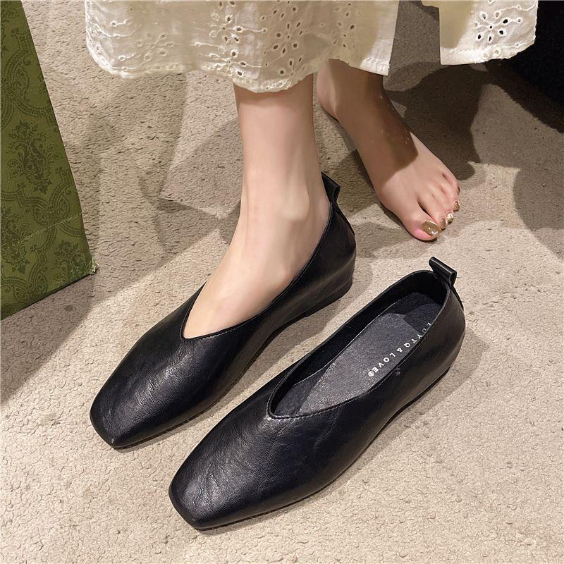 Fashion Shoes Women's Loafers  - Embroidery Flat Shoes ulasan dan harga