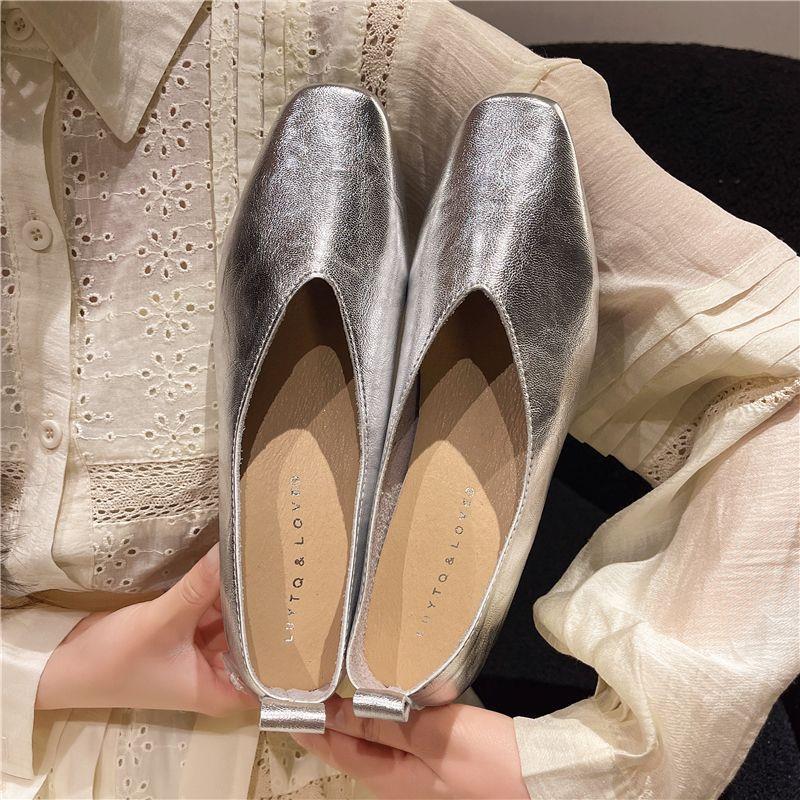 Fashion Shoes Women's Loafers  - Embroidery Flat Shoes ulasan dan harga
